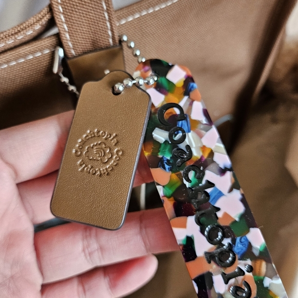 Coachtopia tote purse bag in brown recycled canvas - Picture 2 of 11